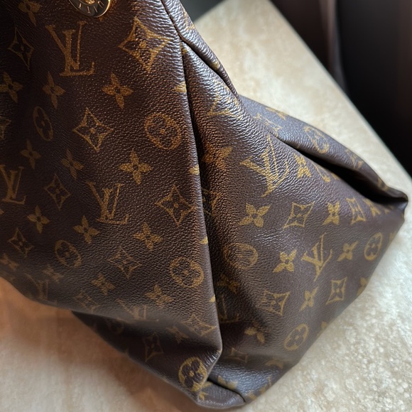 Louis Vuitton authentic Artsy MM - Picture 12 of 14